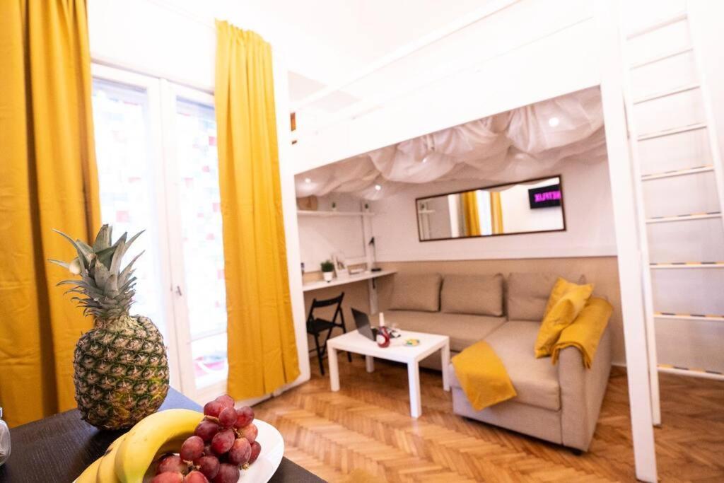 Ferienwohnung Cozy Studio Near Cismigiu Park Bukarest Exterior foto